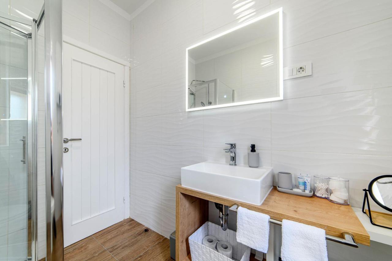 Apartments Orsula Near Old Town Šibenik Екстериор снимка