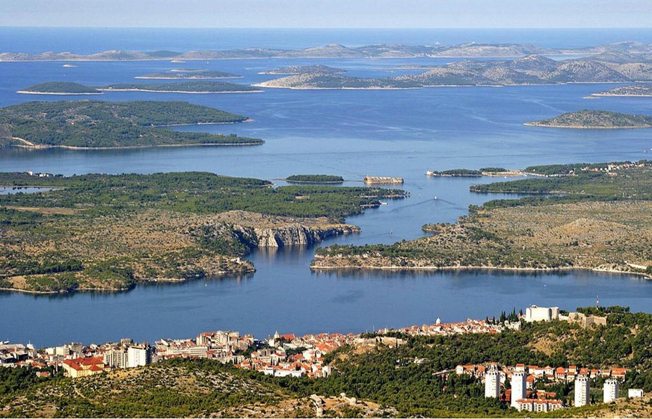 Apartments Orsula Near Old Town Šibenik Екстериор снимка